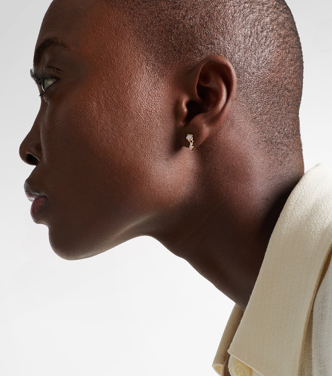 Ohrringe Richie aus 10kt Gelbgold (417/1000) mit Diamanten | Stone and Strand