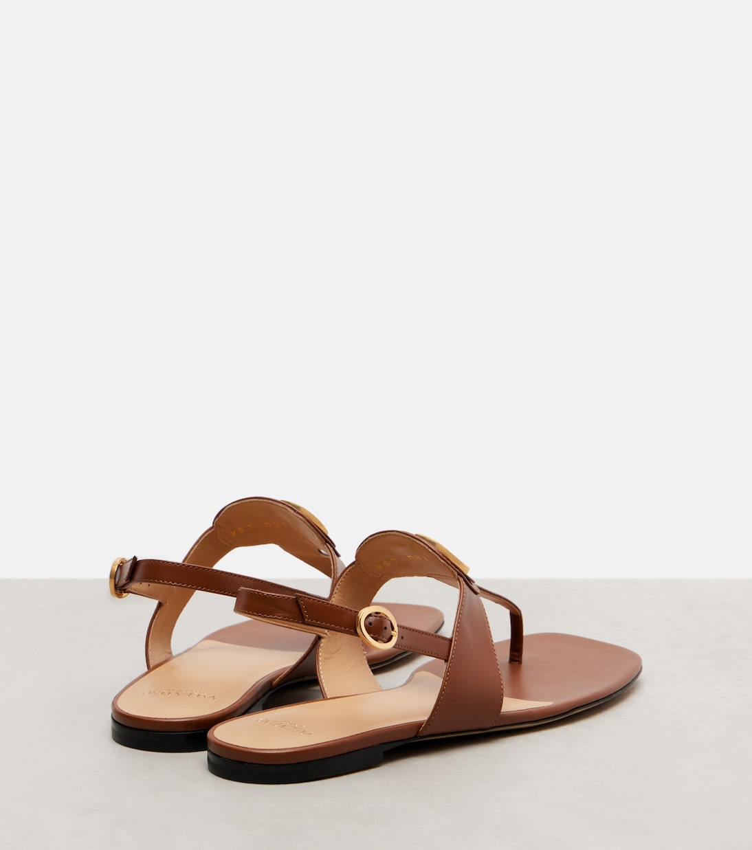 VLogo Signature leather thong sandals | Valentino Garavani