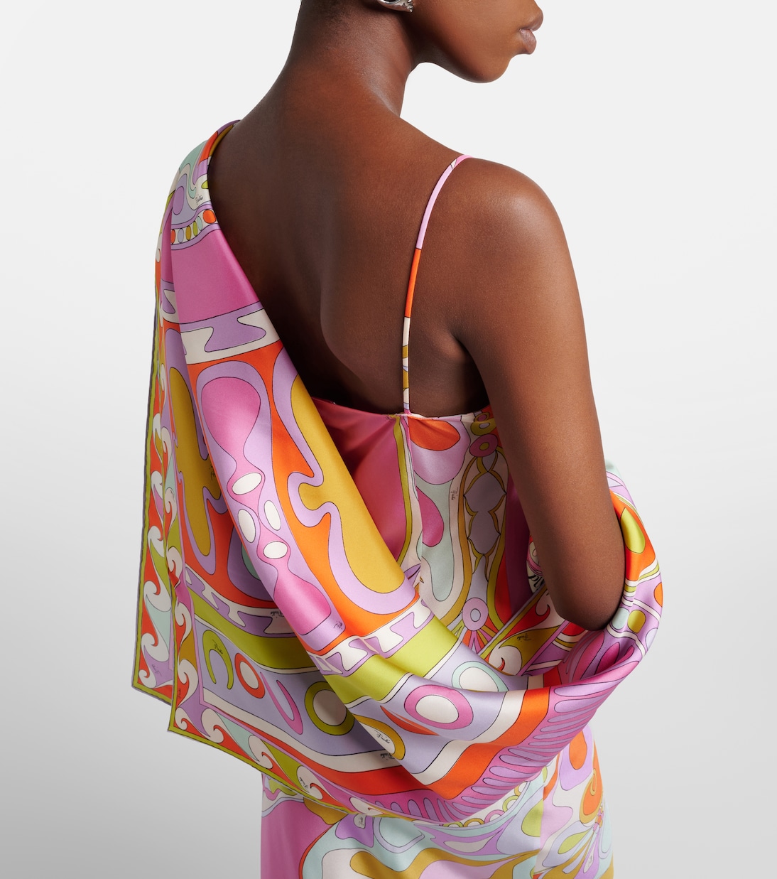 Picture 2 out of 5