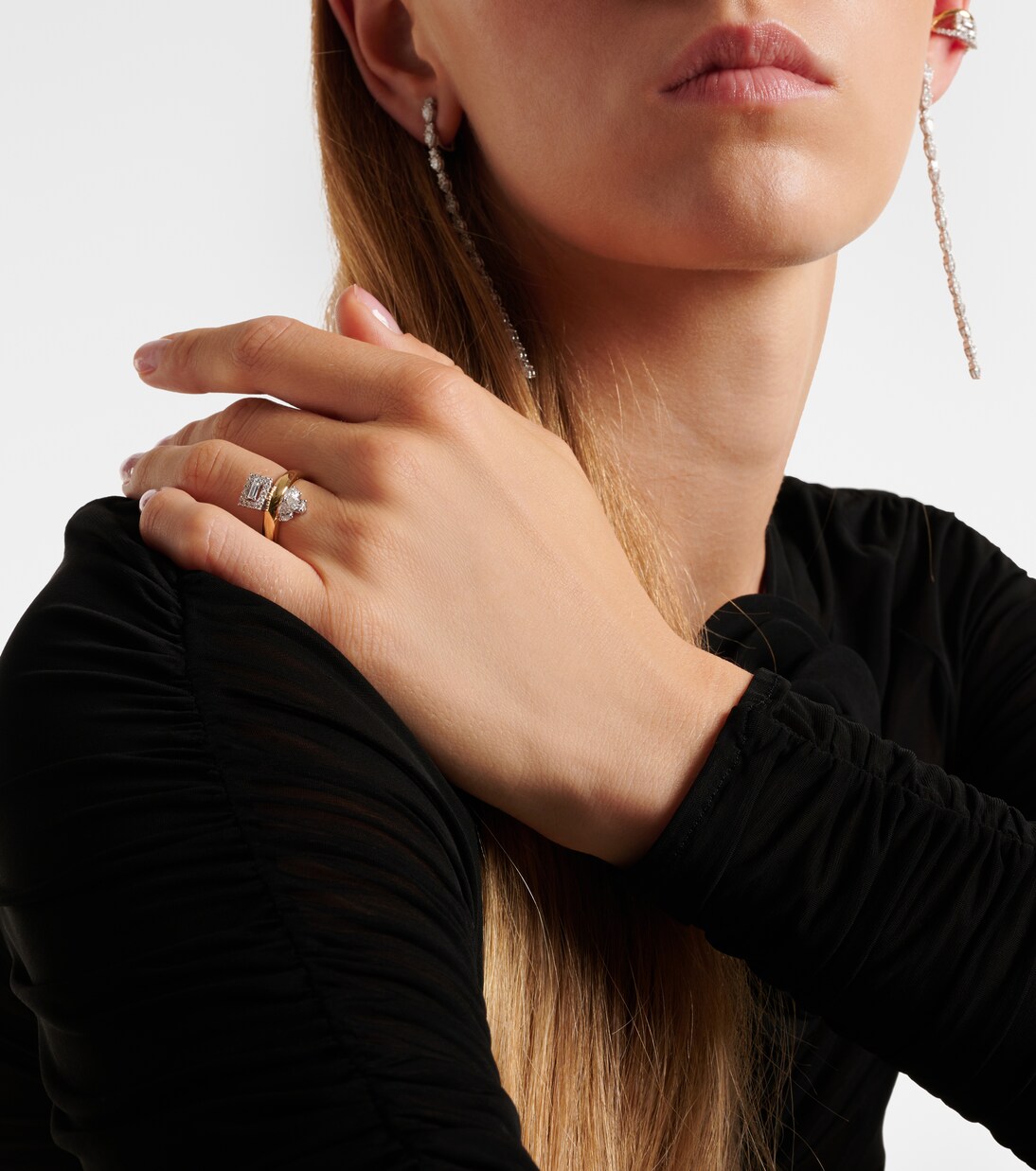 Anello Golden Strada in oro 18kt con diamanti | Yeprem