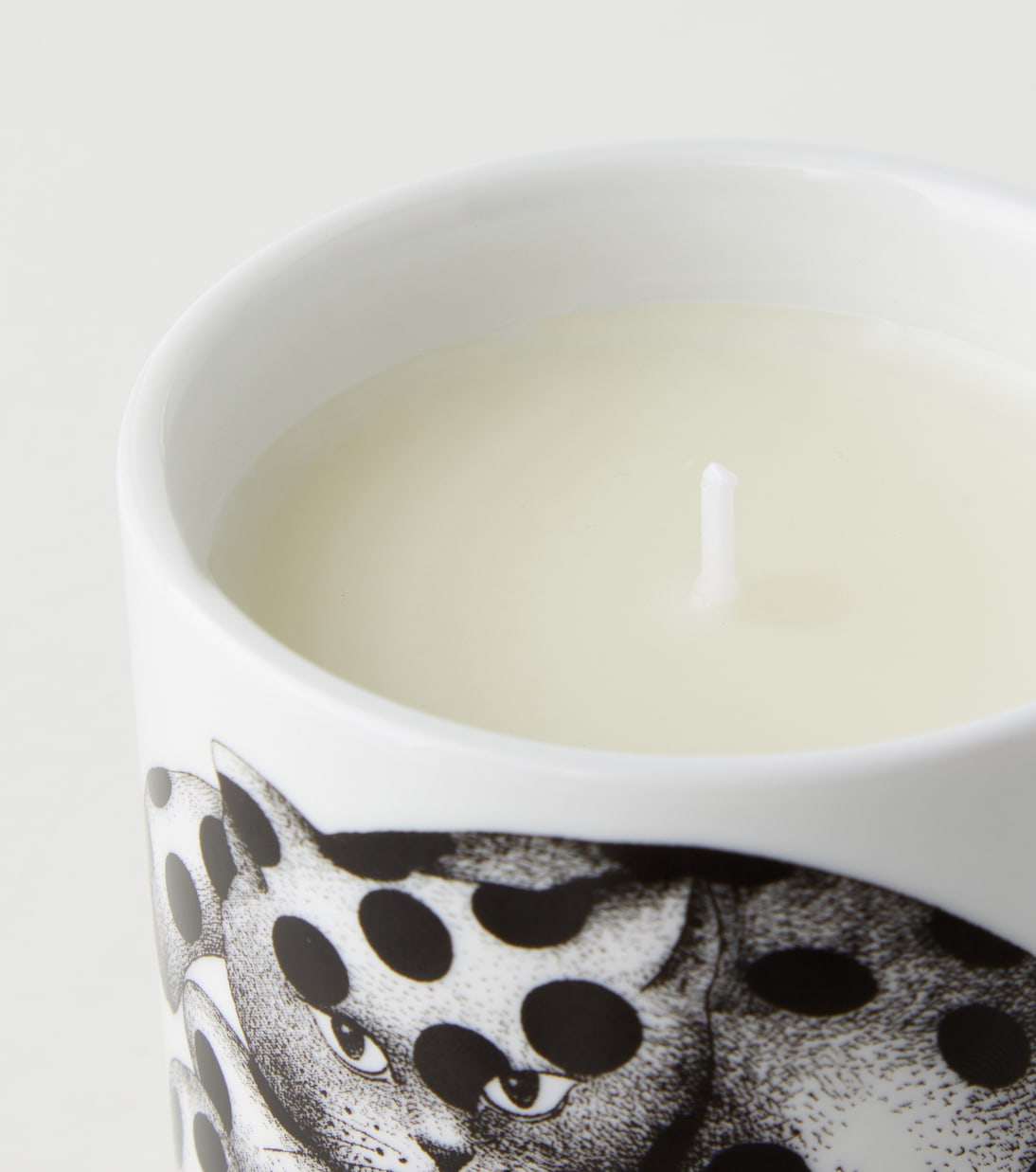 High Fidelity porcelain scented candle | Fornasetti