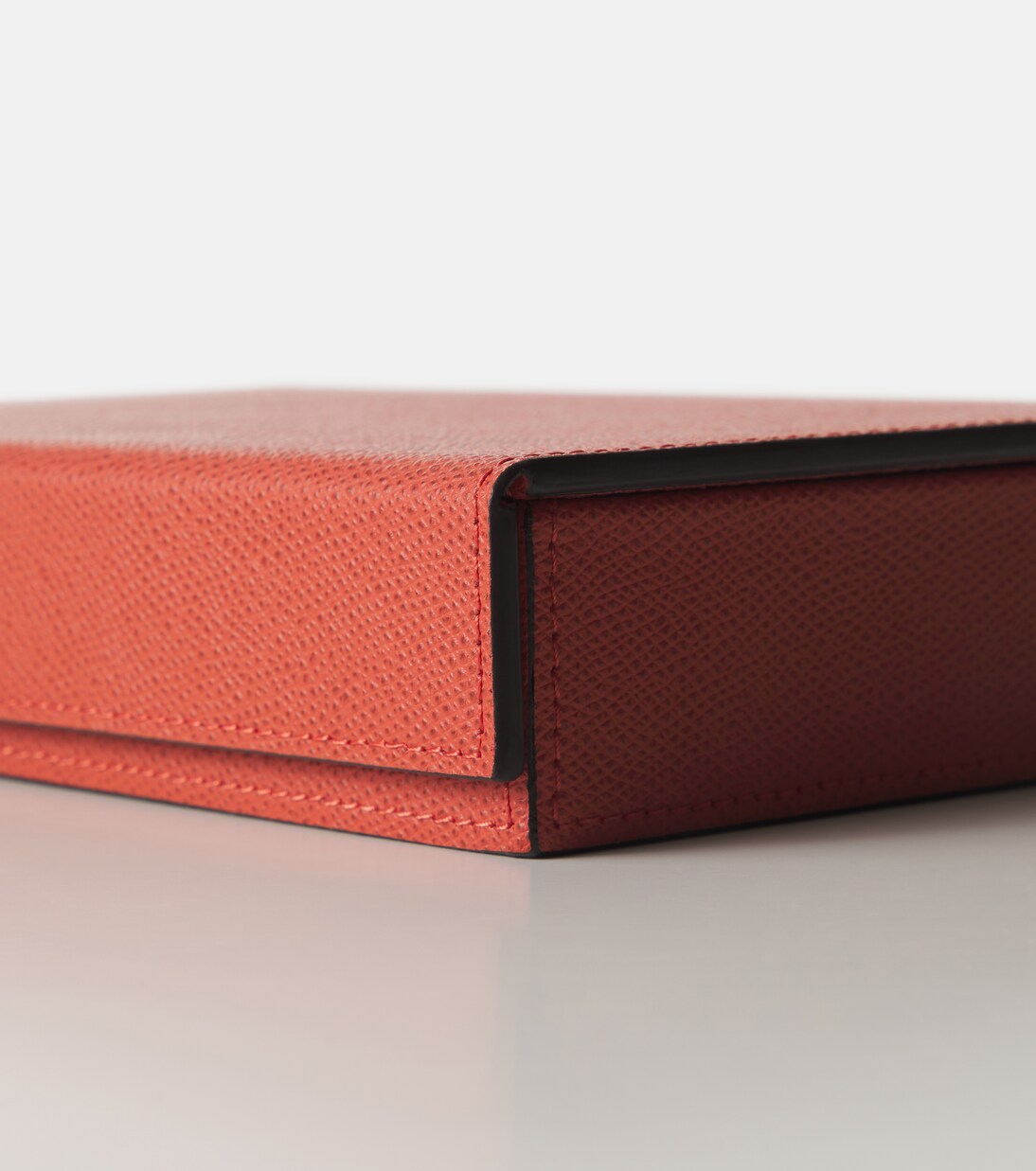 Parma leather and walnut domino set | Giobagnara