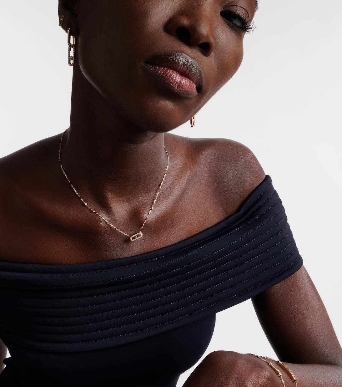 Move Uno 18kt gold necklace with diamonds | Messika