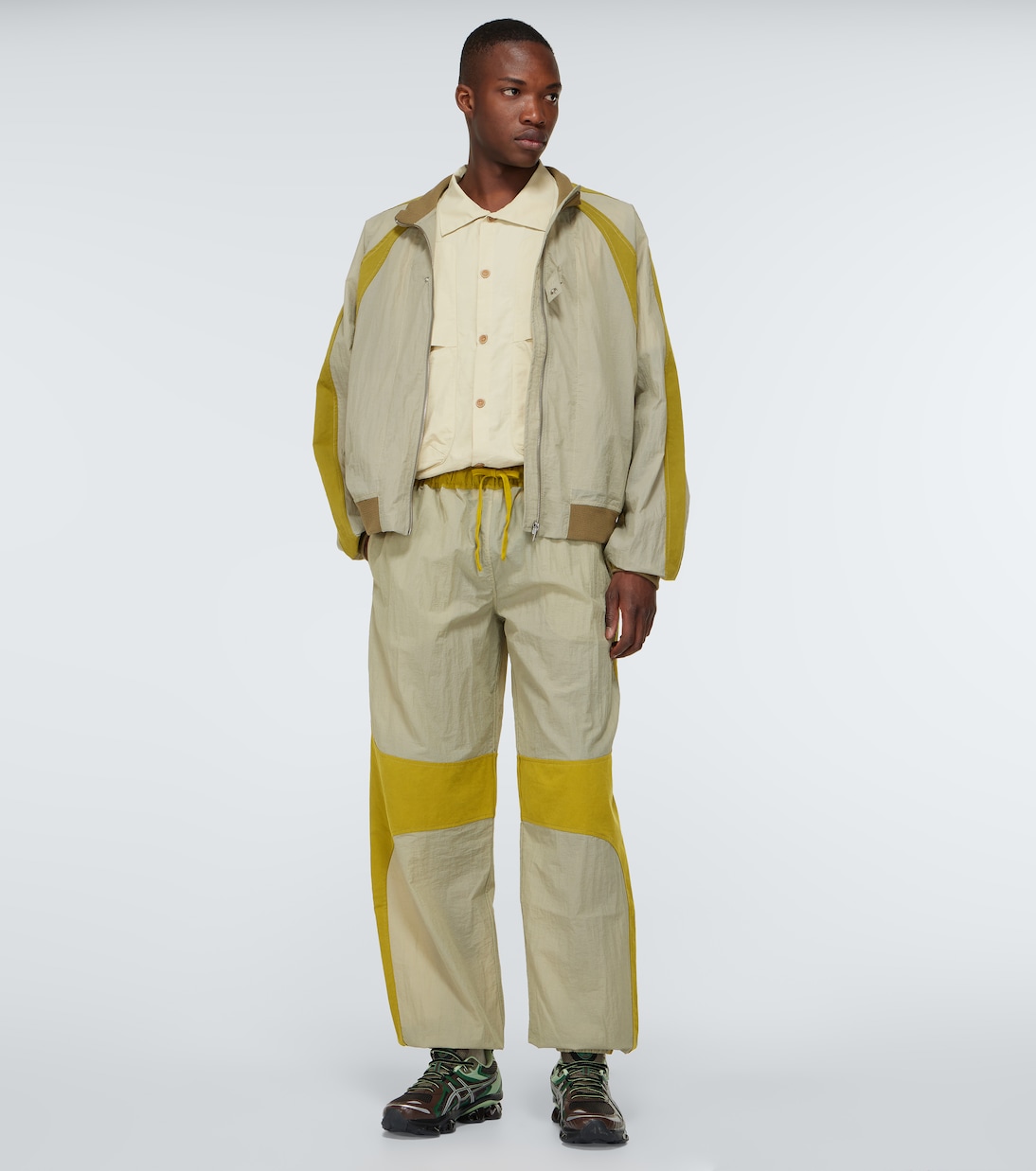 Is sweatpants | Ranra