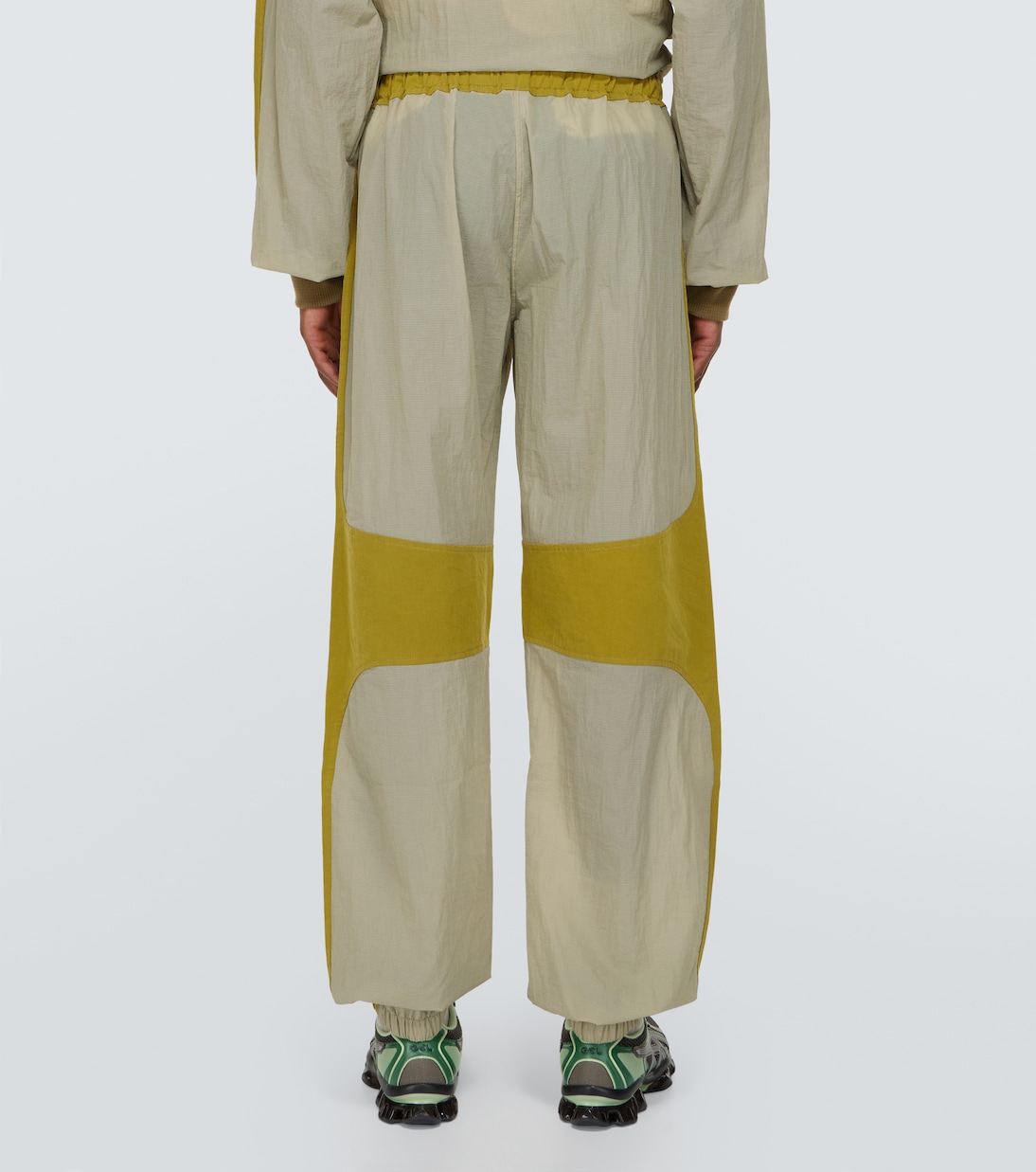 Is sweatpants | Ranra