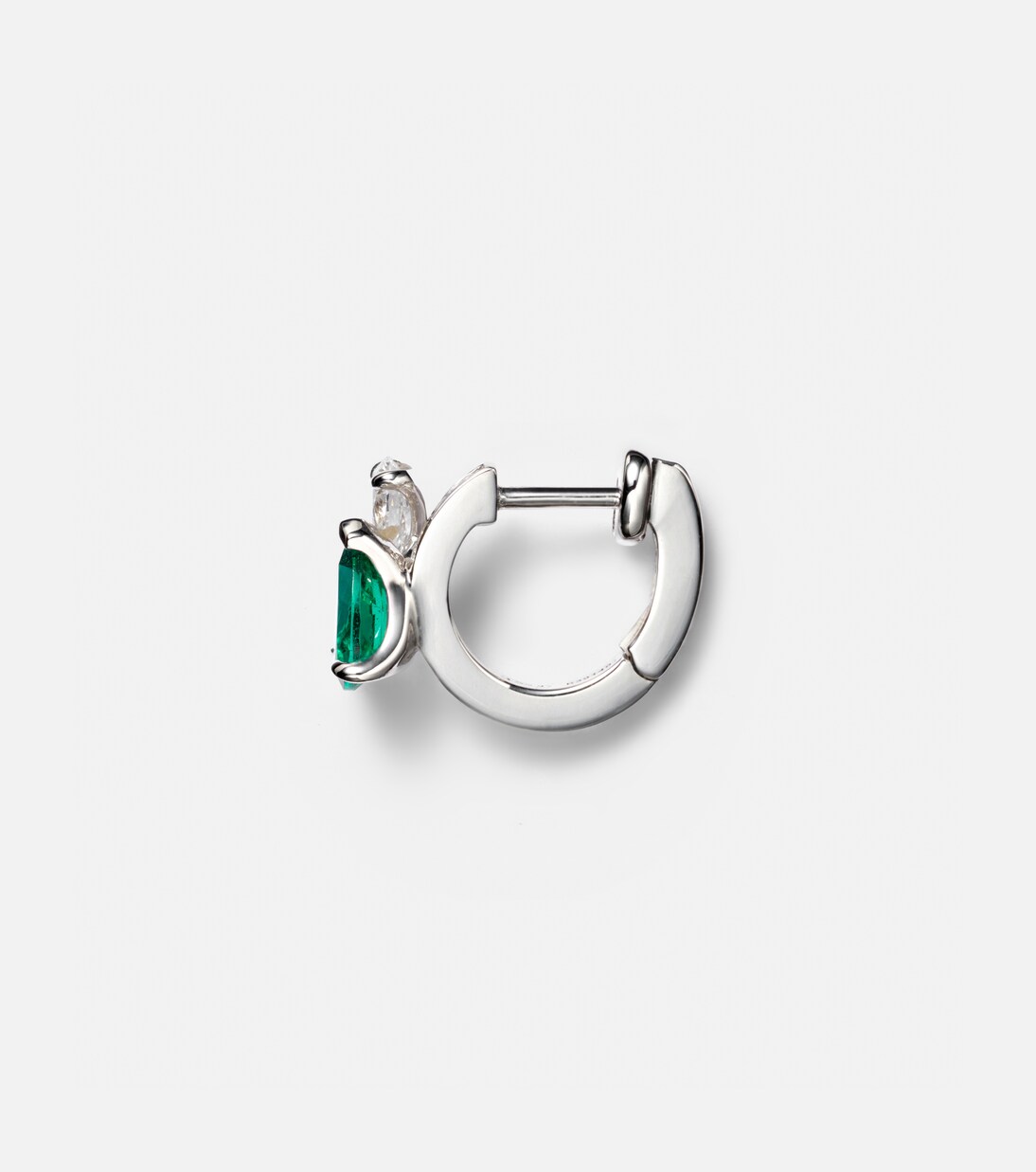 Serti sur Vide 18kt white gold single earring with diamonds and emerald | Repossi
