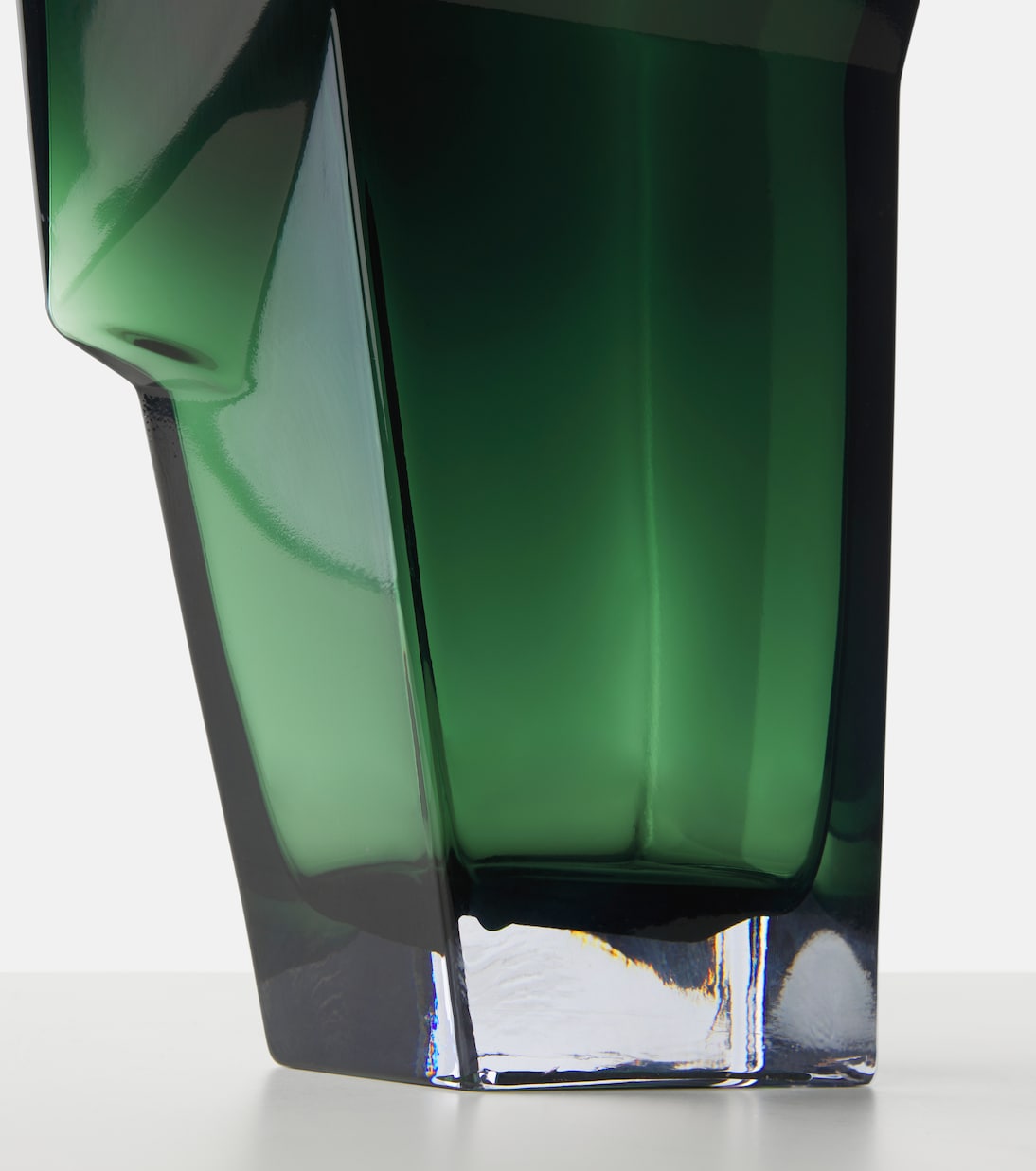 Dunk glass vase by Bob Verhelst  | Serax