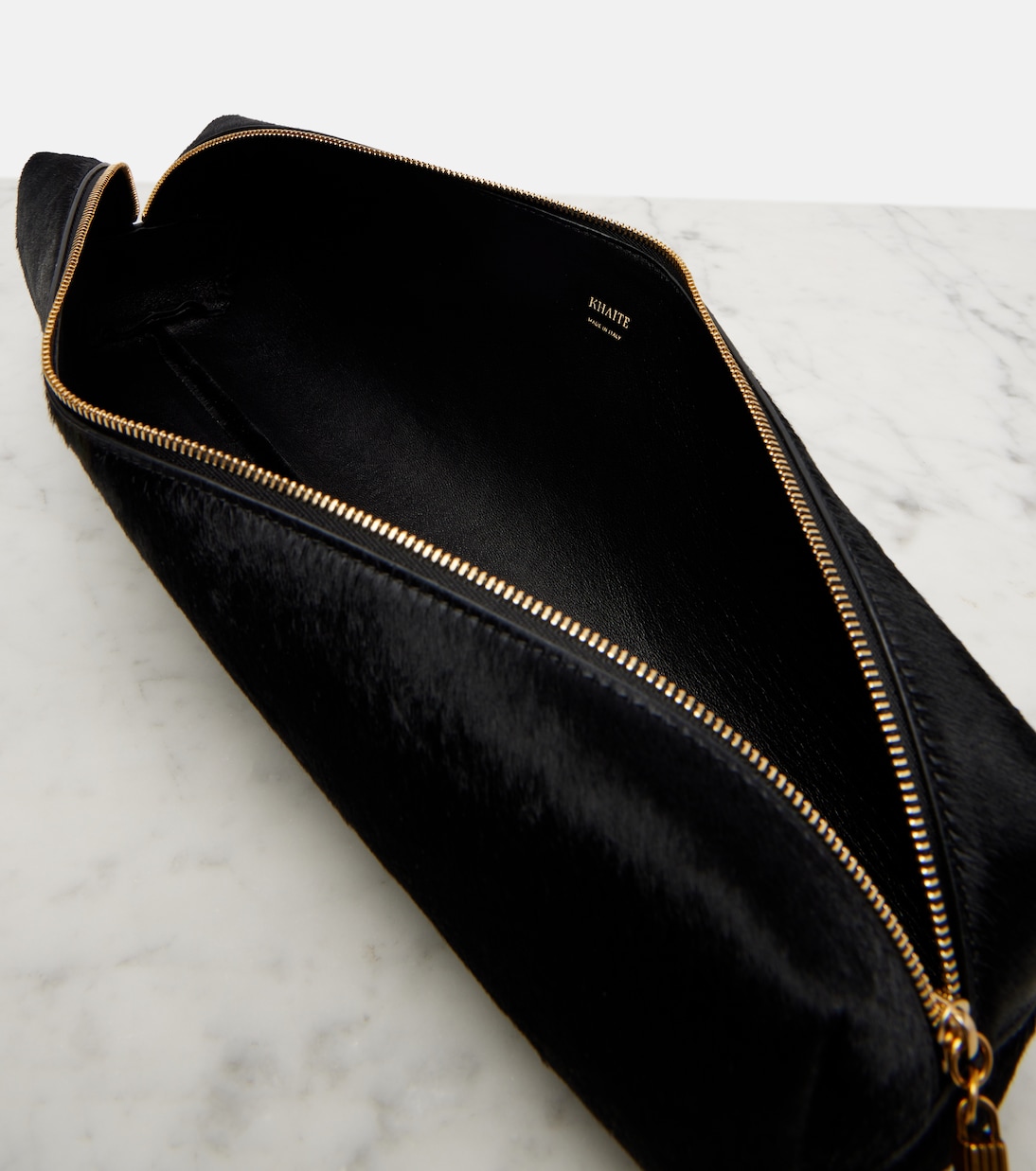 Clutch Kye aus Kalbshaar | Khaite