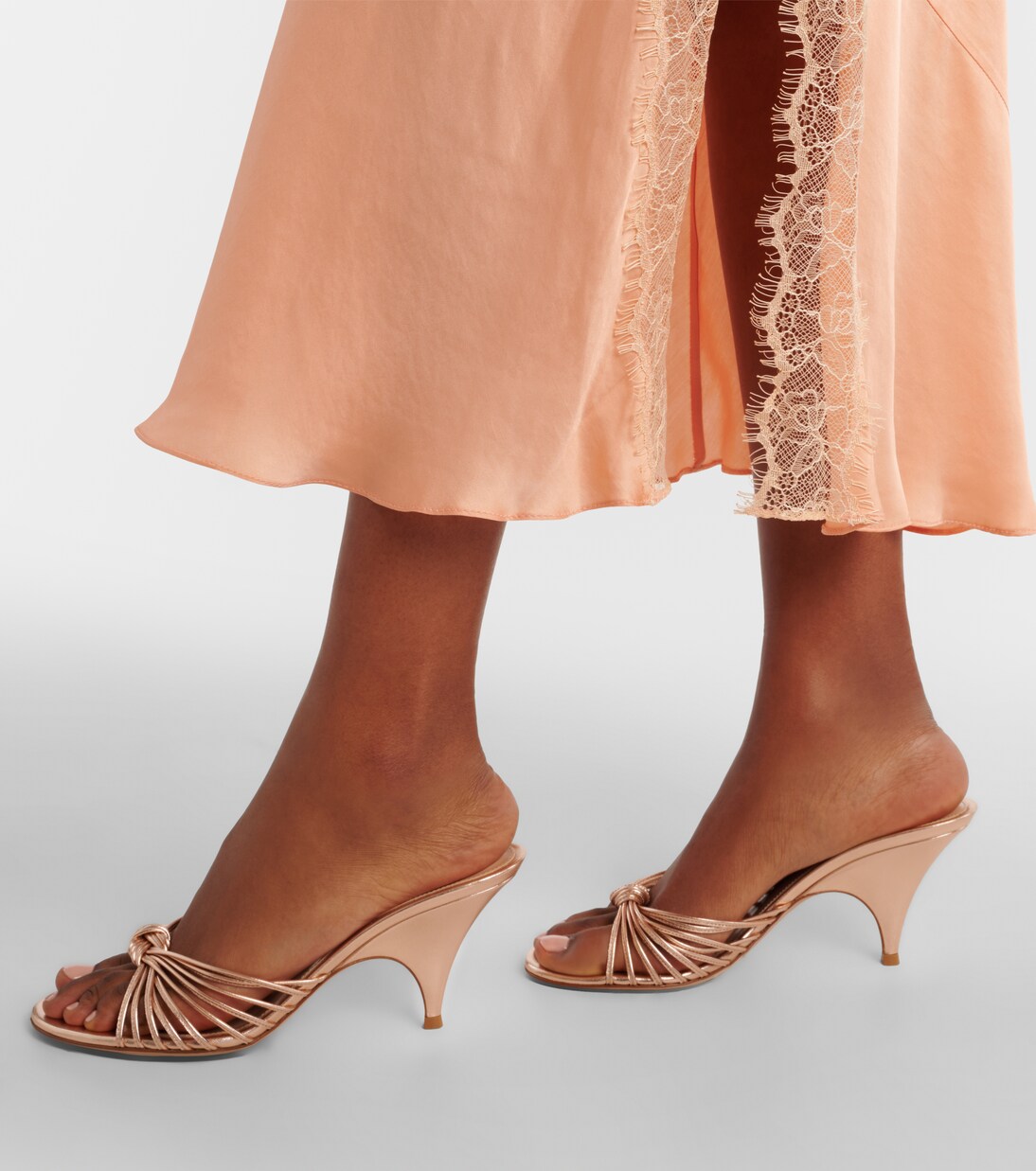 Robe nuisette Luli en satin à dentelle | Poupette St Barth