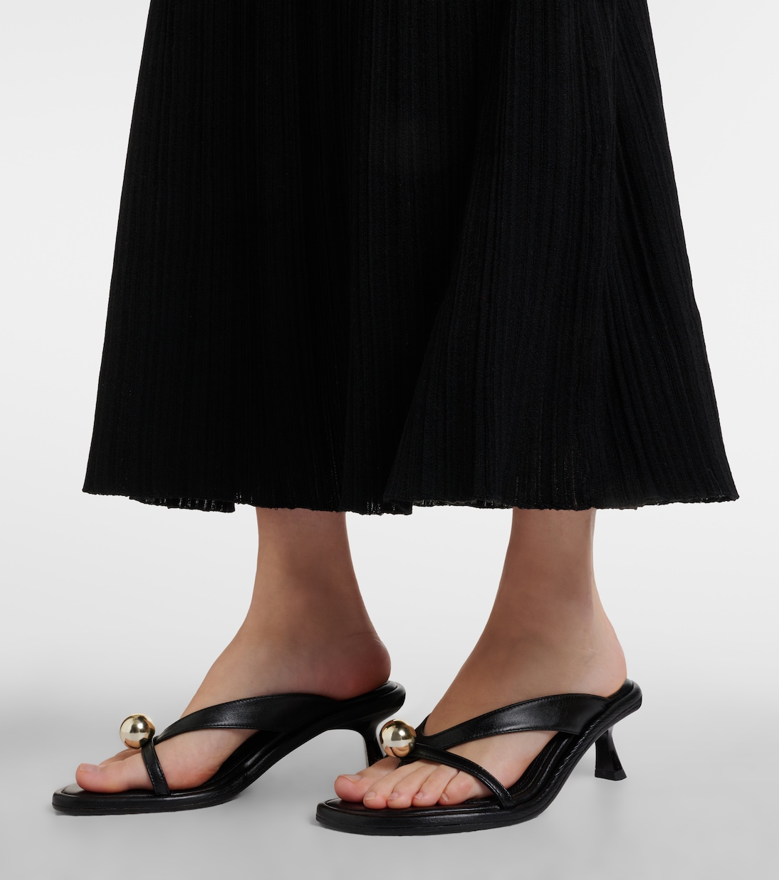 Estela leather thong sandals | Souliers Martinez