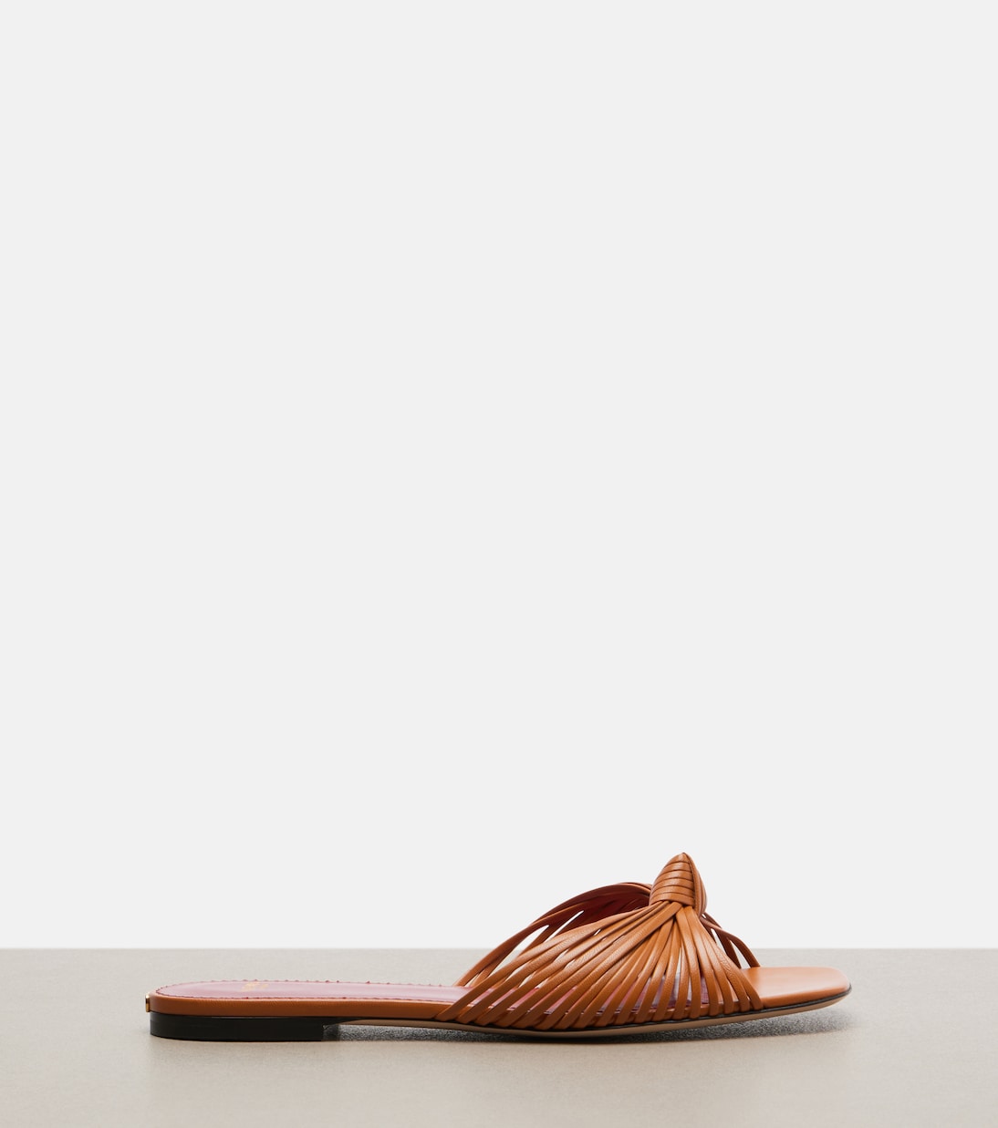 Pantoletten Annet aus Leder | Valentino Garavani