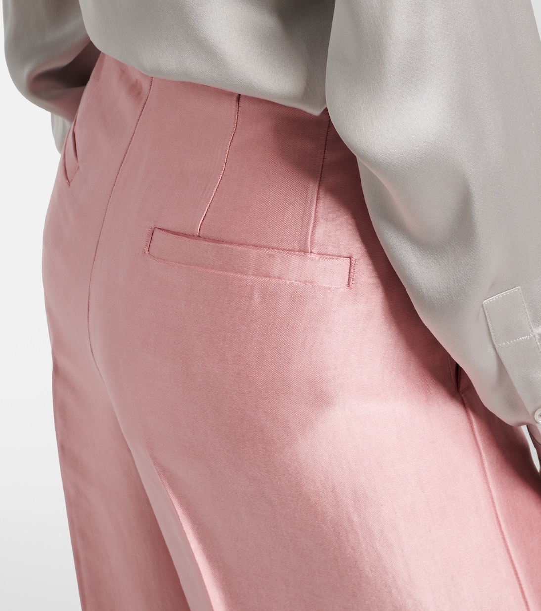 Weite Hose Slouchy Elegance aus Satin | Dorothee Schumacher