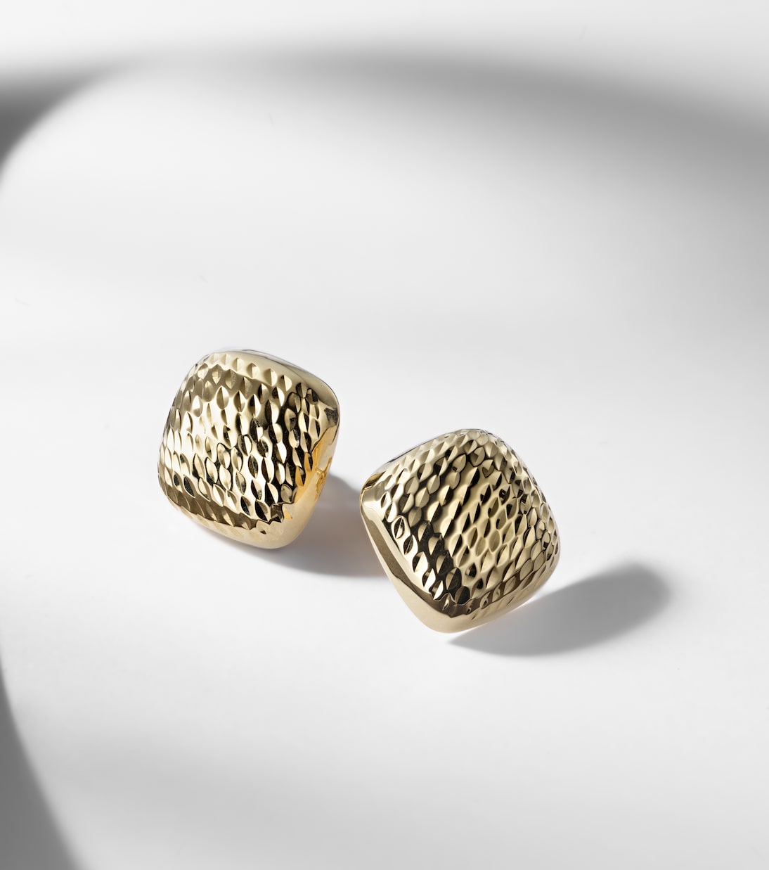 Ohrringe Bond aus 14kt Gelbgold | Stone and Strand