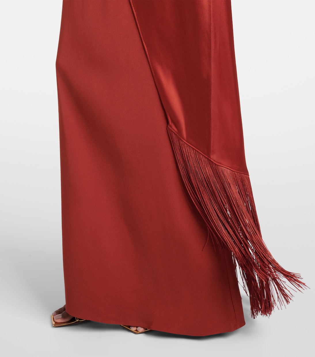 Berenson fringed one-shoulder gown | Taller Marmo