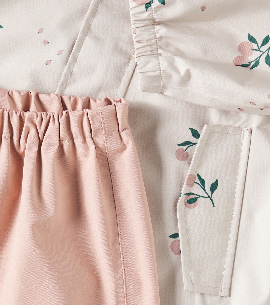 Set Pedia aus Regenjacke und Steghose | Liewood