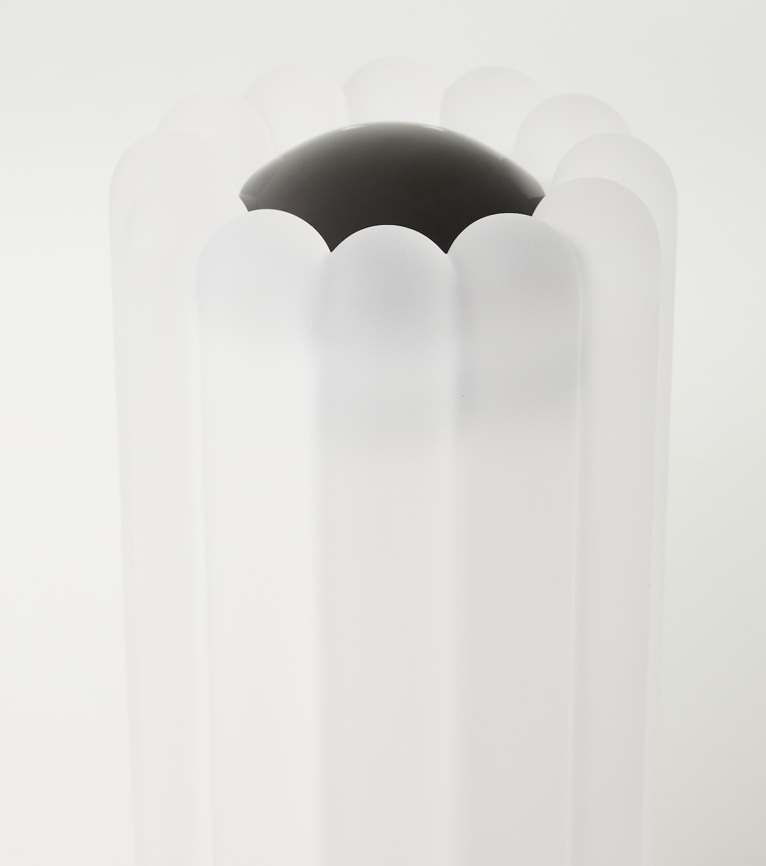 Press glass table lamp (universal plug) | Tom Dixon