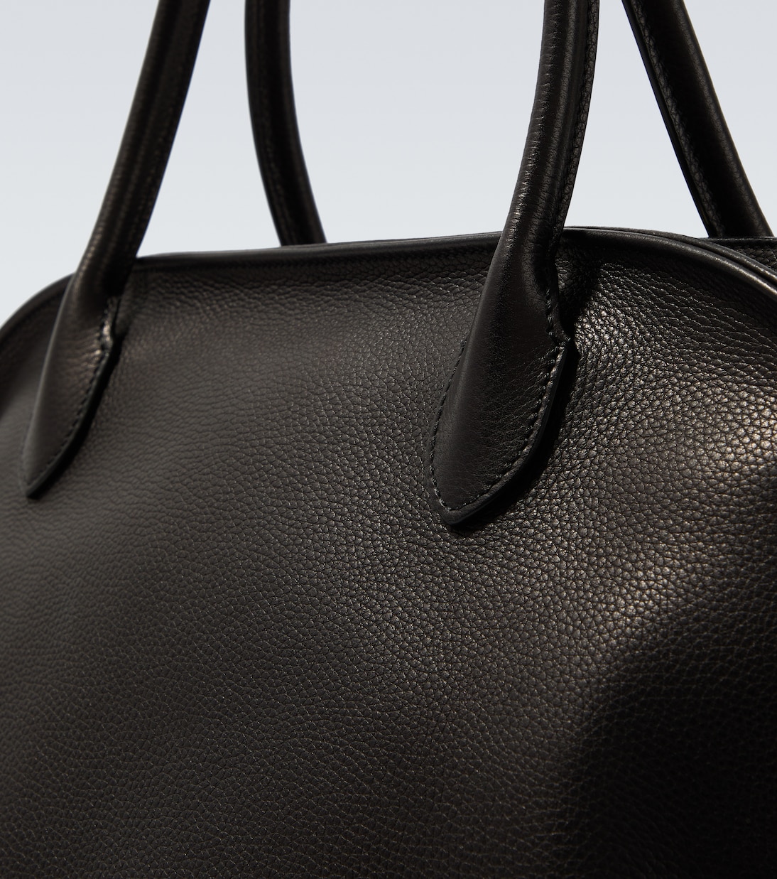Henkeltasche Agnes 16 aus Leder | The Row
