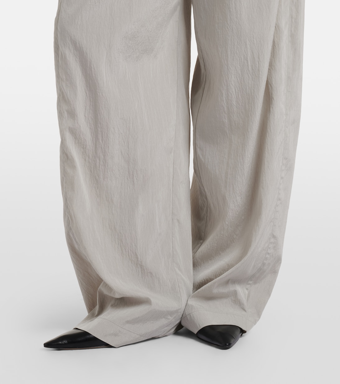 Pleated silk-blend straight pants | The Row