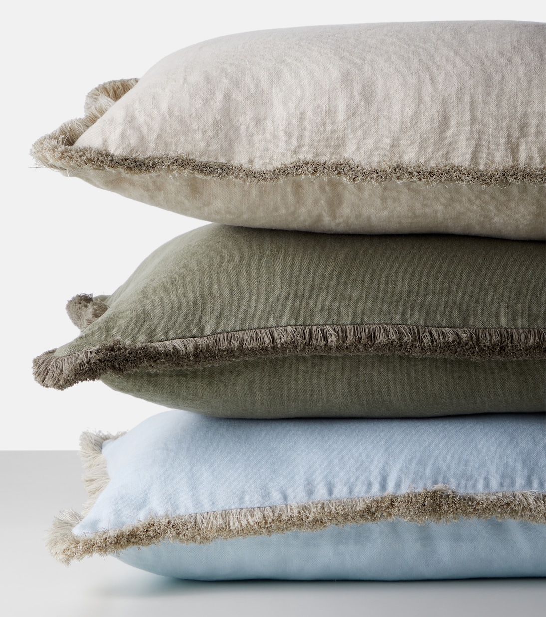 Fringed linen cushion | Once Milano