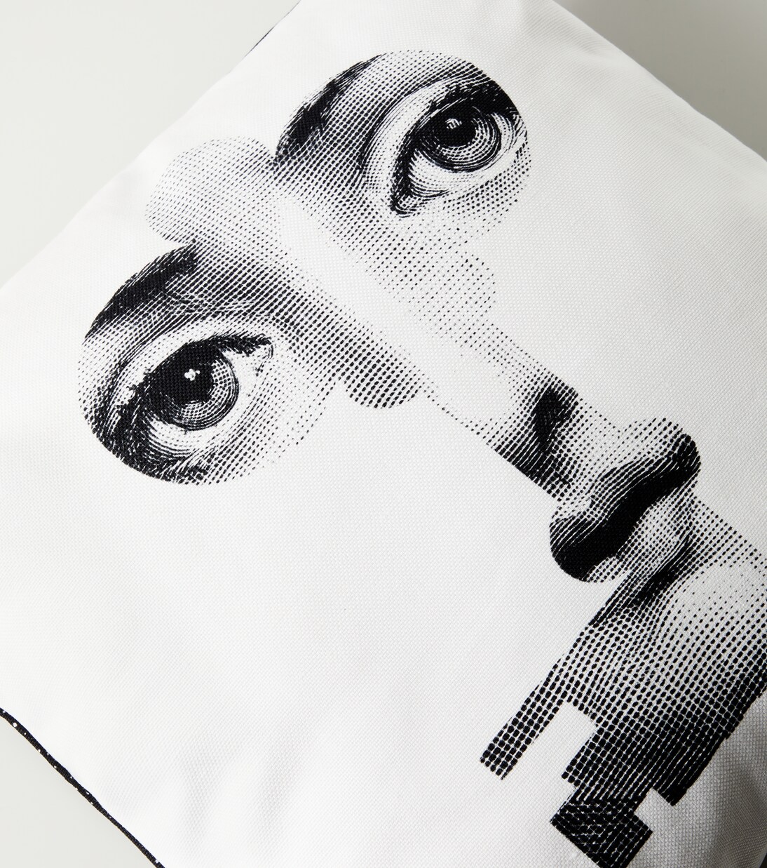Chiave e Serratura cushion | Fornasetti