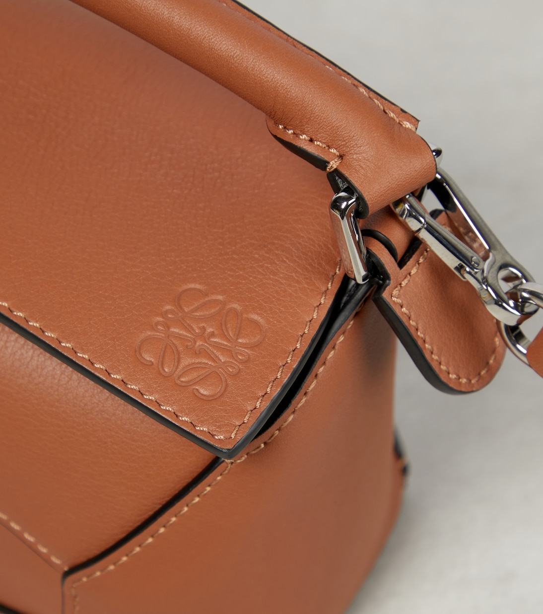Bolso Puzzle Edge Mini de piel | Loewe