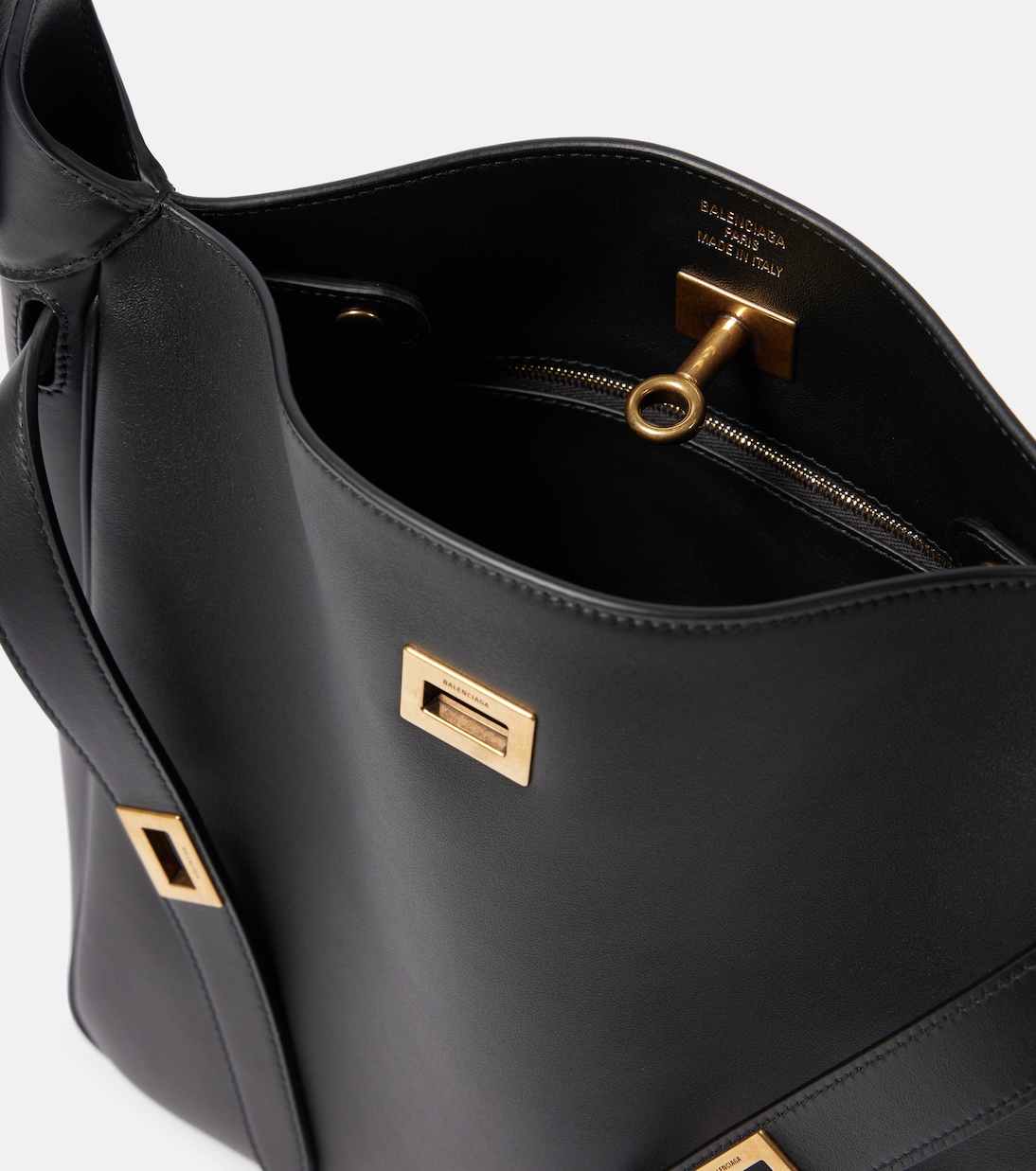 Bel Air Small leather shoulder bag | Balenciaga