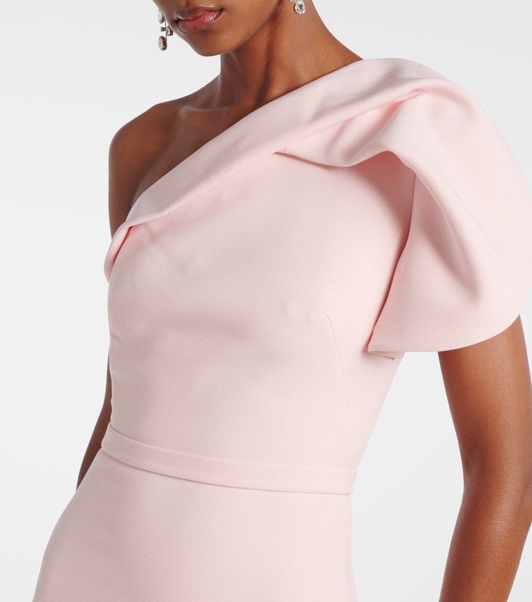 One-shoulder crêpe gown | Safiyaa