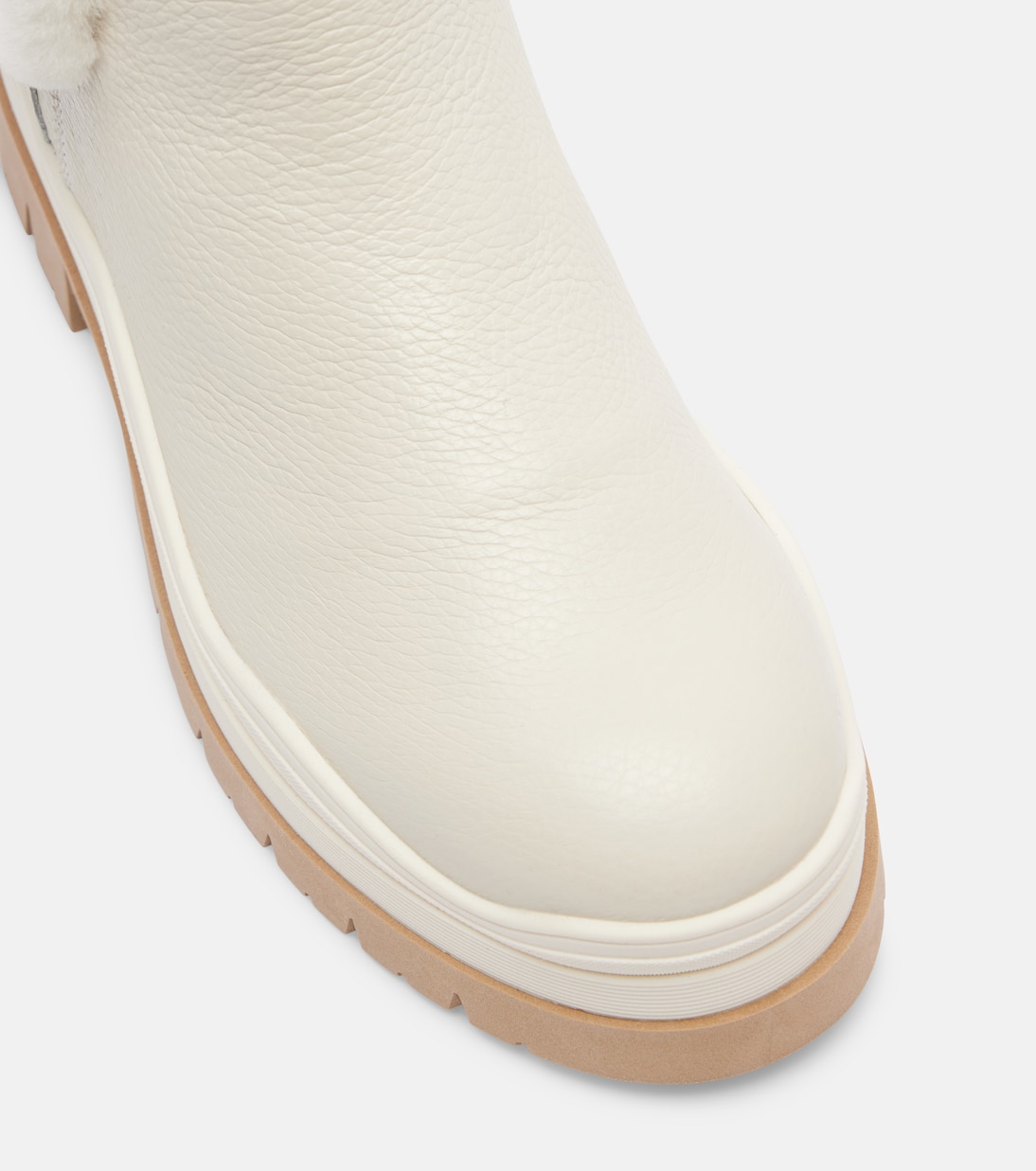 Arosa shearling-lined leather ankle boots | Bogner