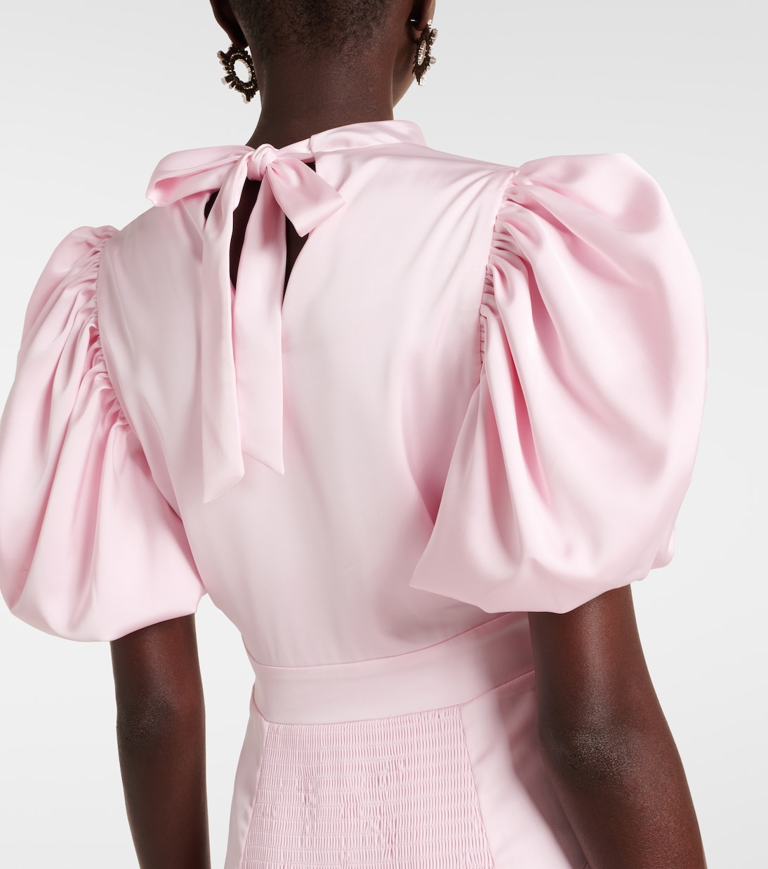 Robe midi de mariée en satin | Rotate