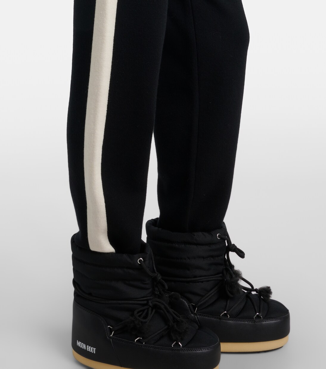 Jogginghose LA Tour aus einem Wollgemisch | Perfect Moment