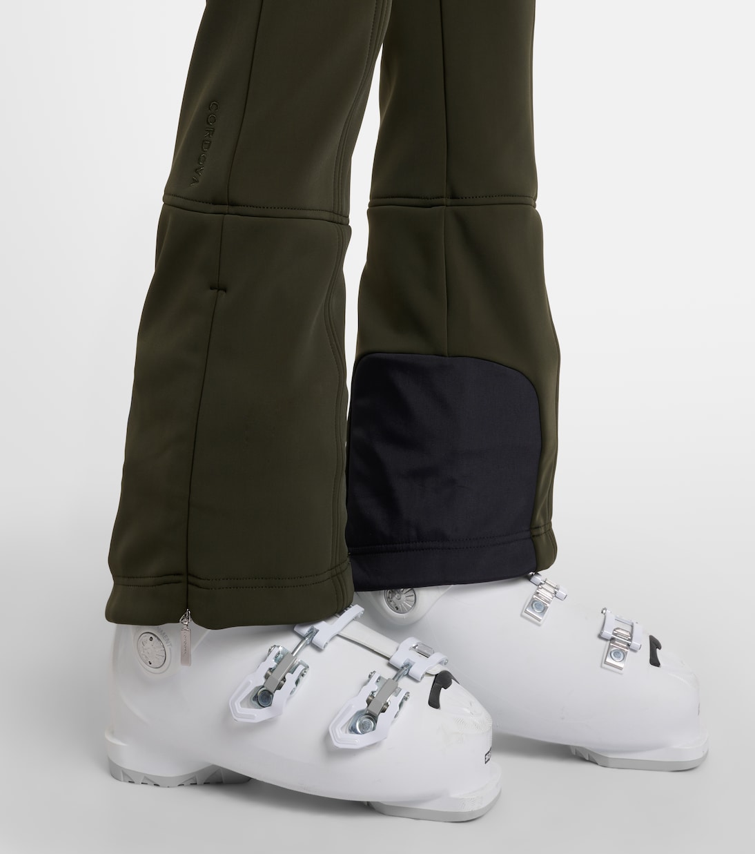 Traje de esquí de plumas Ajax | Cordova