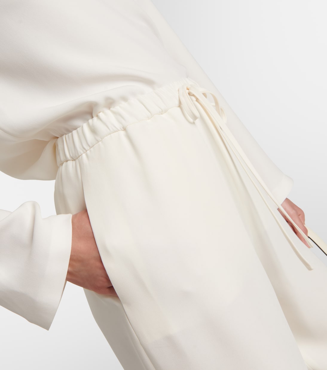 Weite High-Rise-Hose aus Cady Couture | Valentino