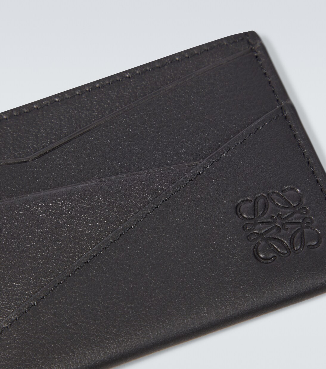 Puzzle leather card holder | Loewe