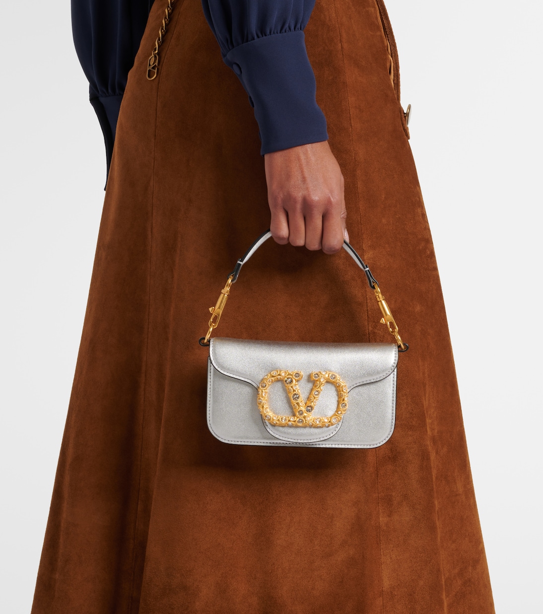 Schultertasche Locò Small aus Metallic-Leder | Valentino Garavani