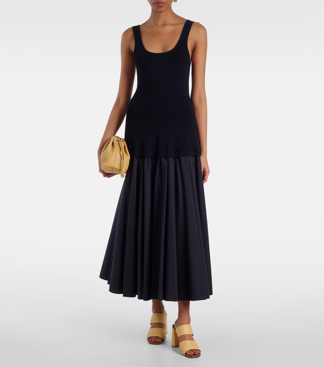 Pantoletten Skylar aus Raffiabast und Leder | Staud