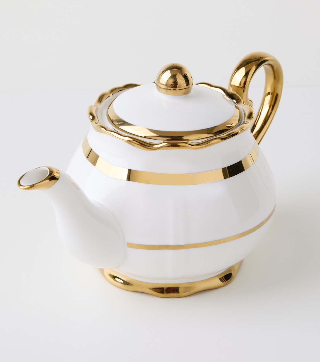 Golden Finds teapot by Jan Wolleswinkel | Polspotten