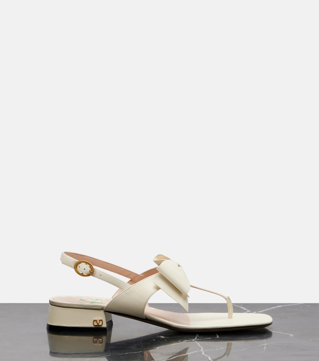 Bowow 25 leather thong sandals | Valentino Garavani
