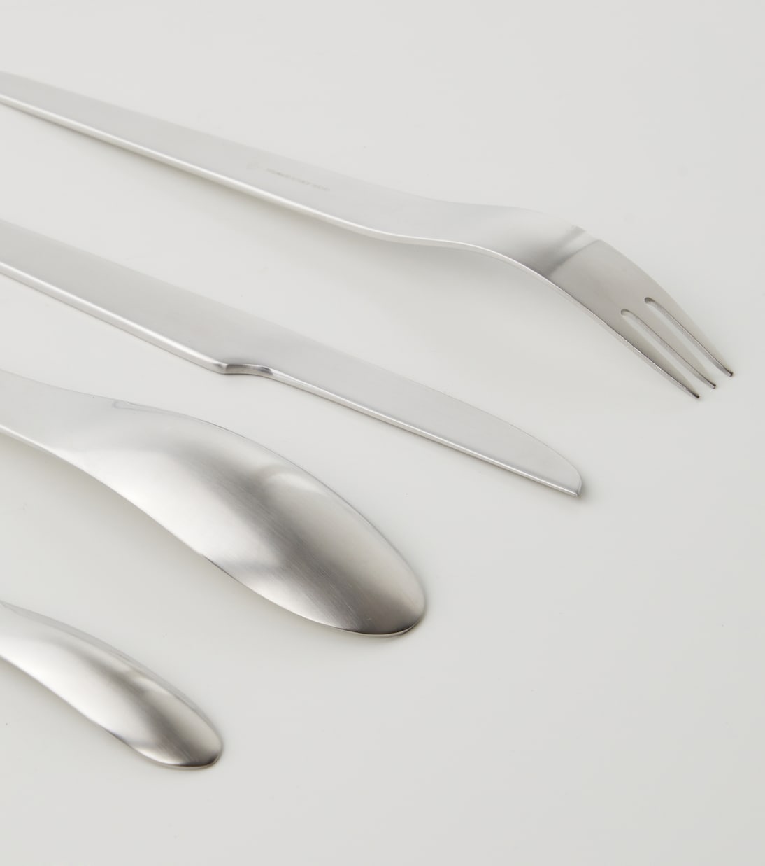 16-piece cutlery set by Arne Jacobsen | Georg Jensen