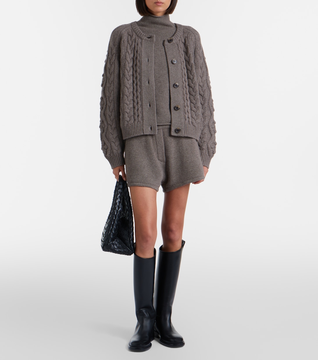 Fride cashmere turtleneck sweater | Lisa Yang
