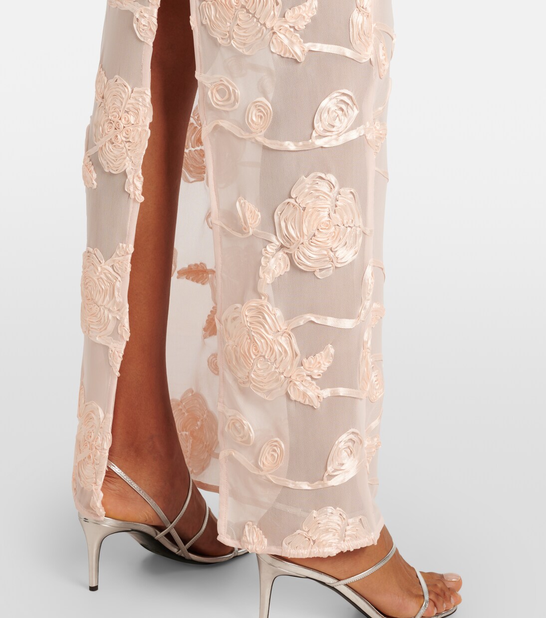 Robe longue brodée en résille | Rotate