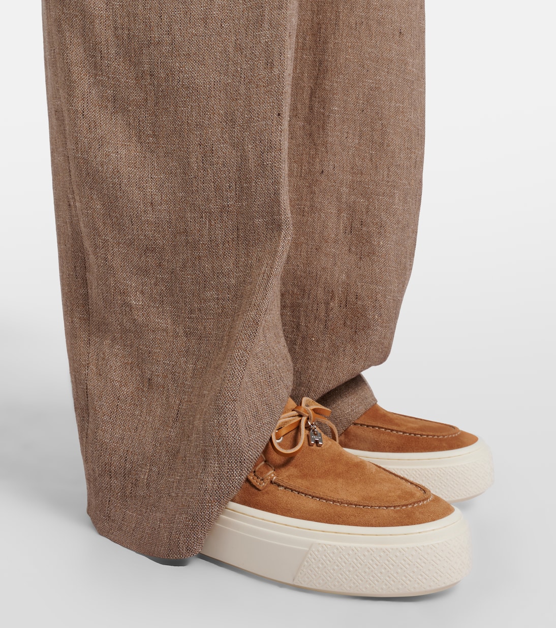 Suede boat shoes | Hogan