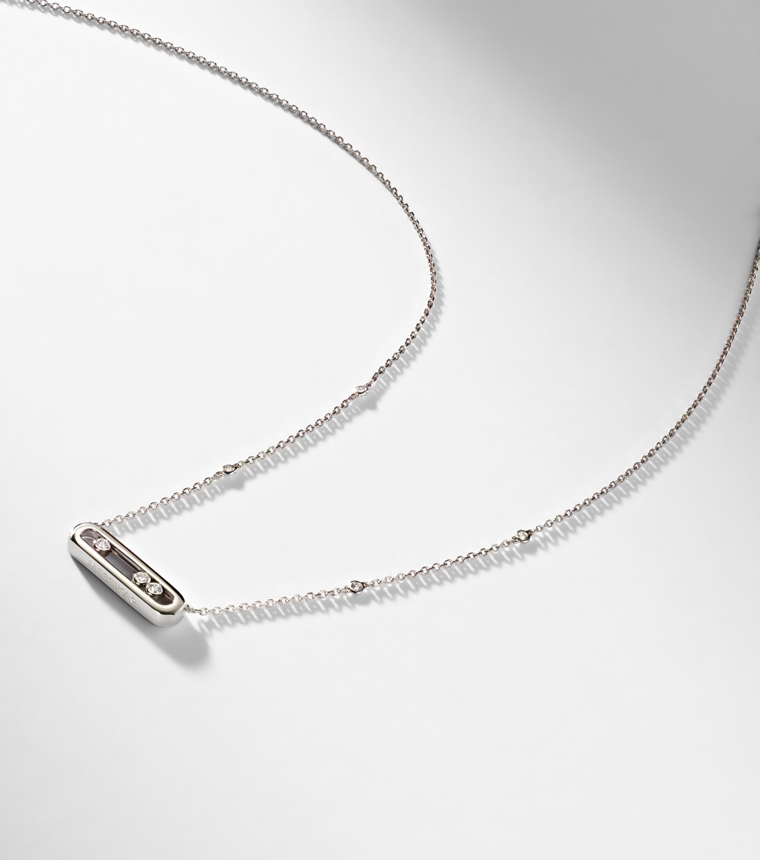 Collar Baby Move de oro blanco de 18 ct con diamantes | Messika