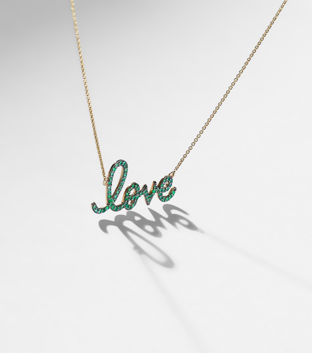 Collier Medium Love en or jaune 14 ct et diamants | Sydney Evan