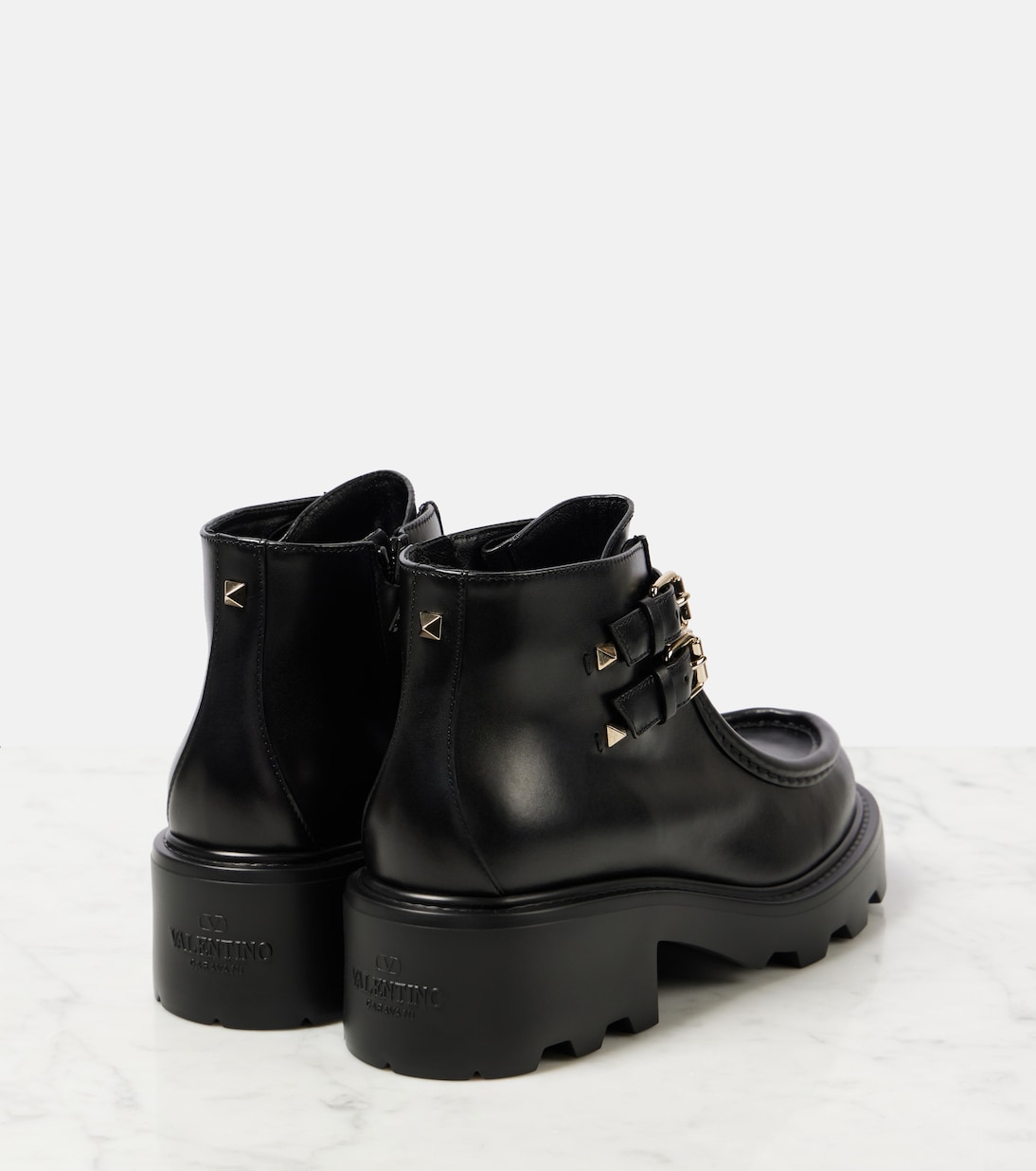 Rockstud leather ankle boots | Valentino Garavani