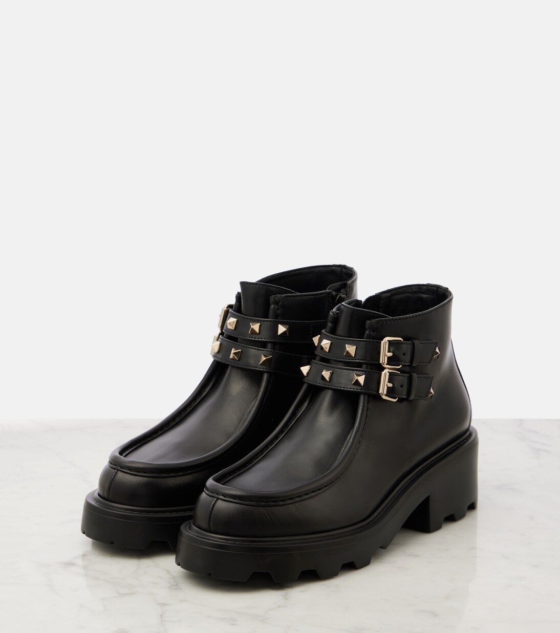 Rockstud leather ankle boots | Valentino Garavani