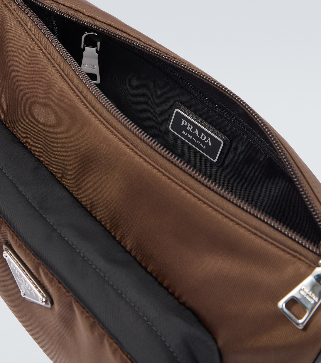 Schultertasche aus Re-Nylon | Prada