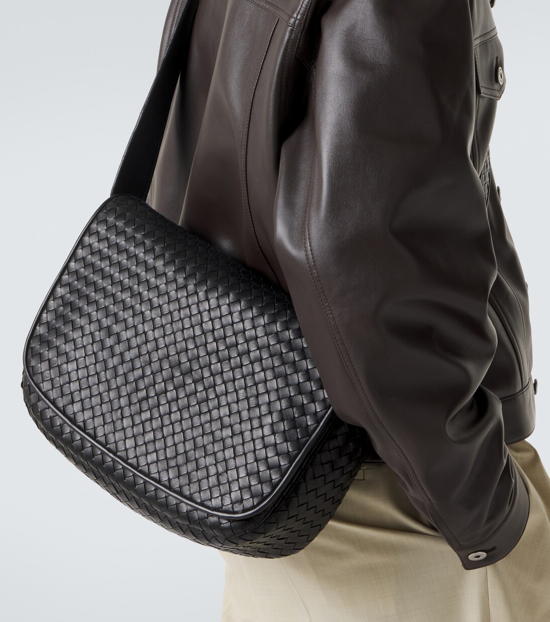 Veneto Intrecciato编织L号皮革单肩包 | Bottega Veneta
