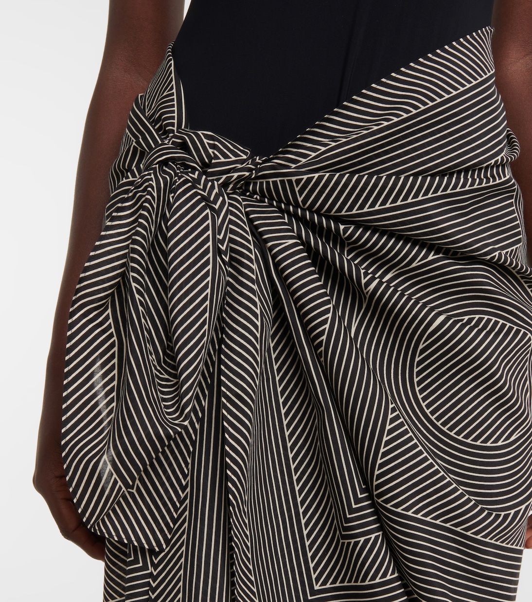 Pareo de algodón y seda con monograma | Toteme