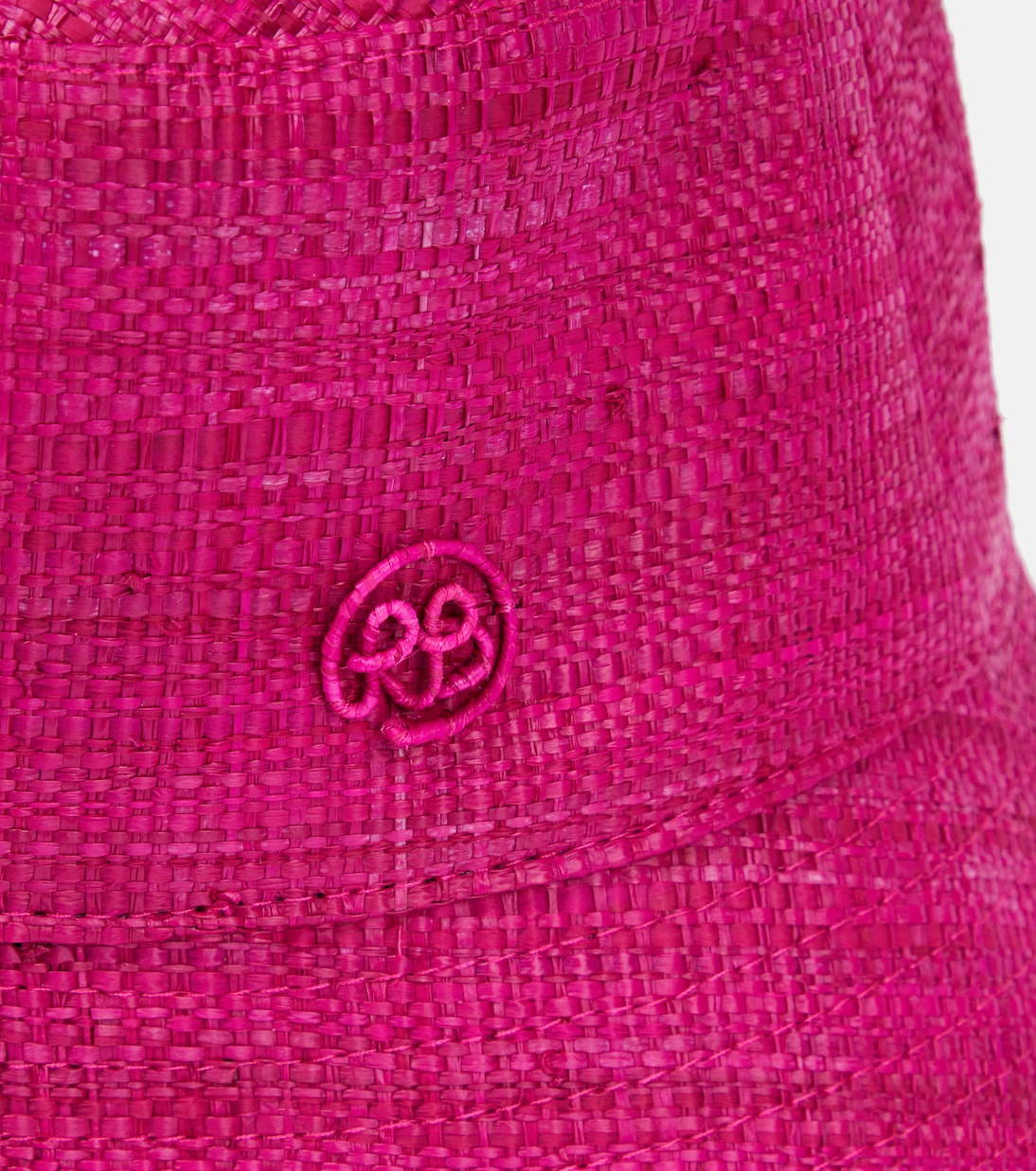 Hut aus Stroh | Ruslan Baginskiy