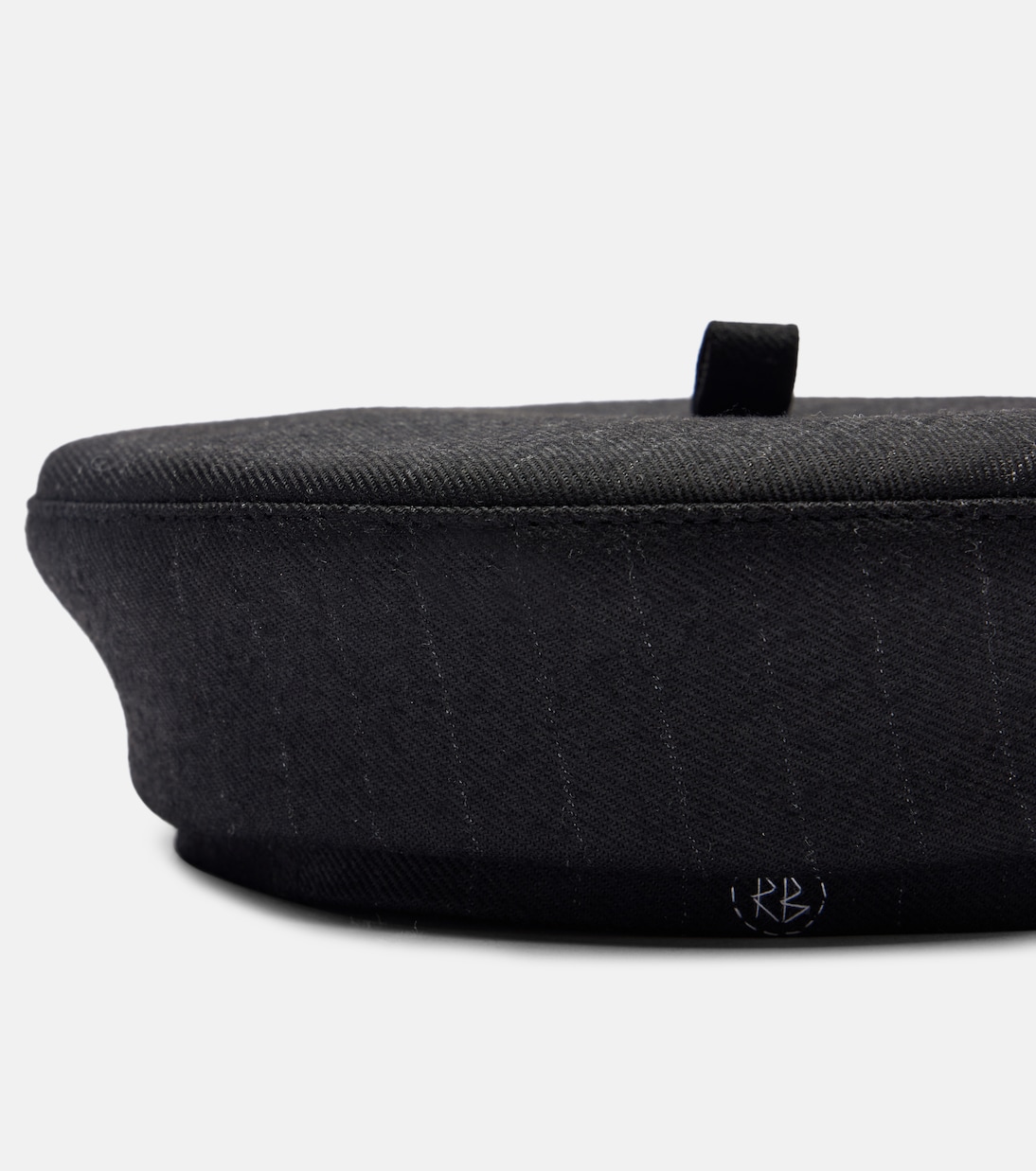 Barett aus einem Wollgemisch | Ruslan Baginskiy